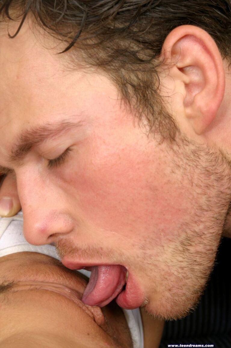 Susan Sloppy Blowjob Before Sex image 6